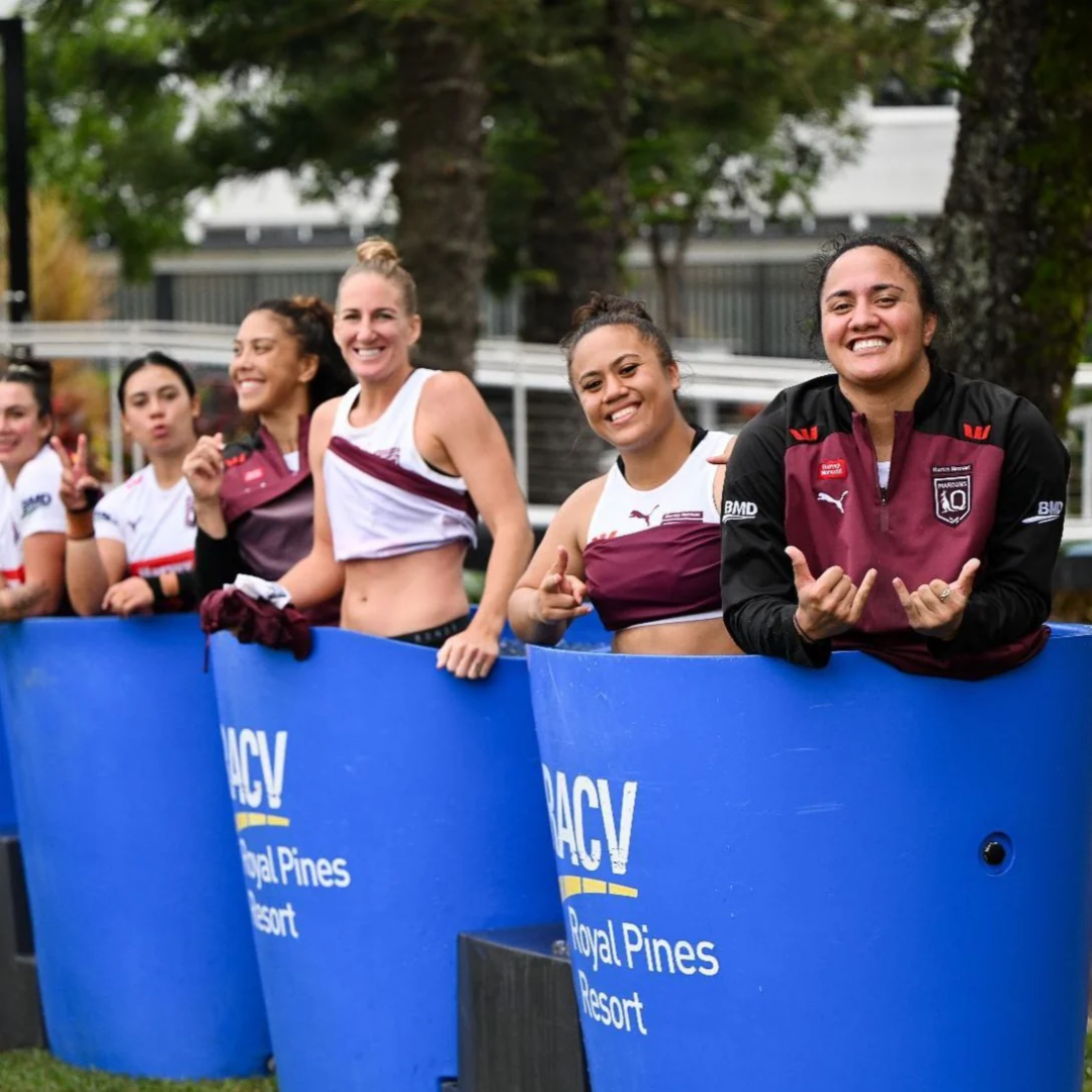 Pride on the Line Recovery Bath Duo Light Blue-While Taking Bath