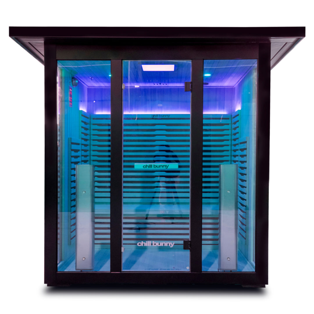 Chill Bunny Outdoor 3P infrared Sauna Front