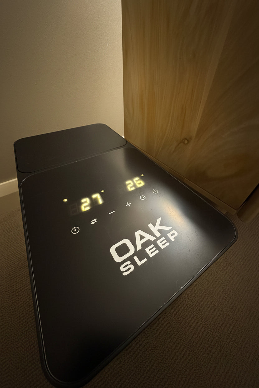 Oak Sleepl Hub 2 Unit turned on