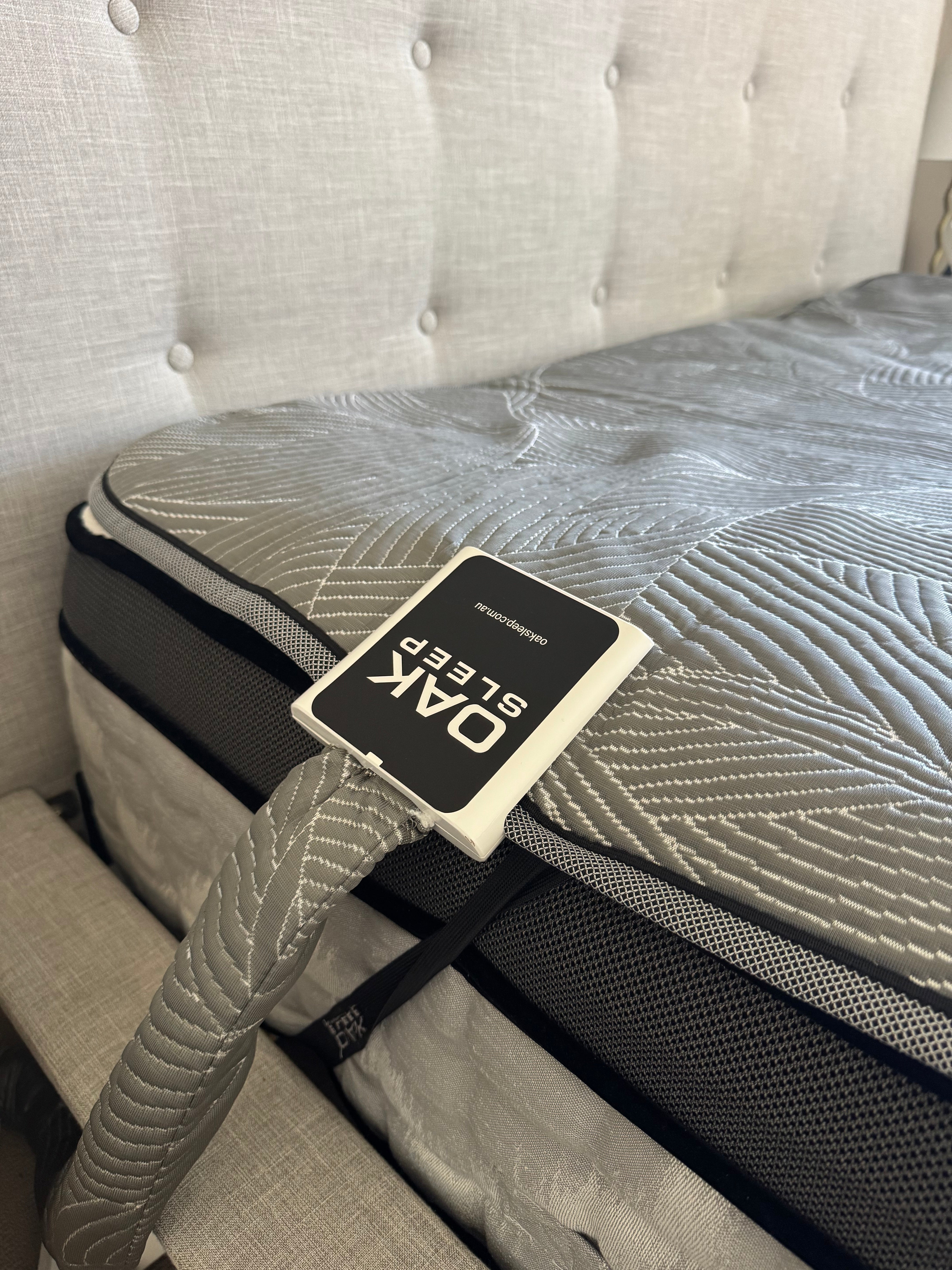 Oak Sleep Queen mattress unit connector