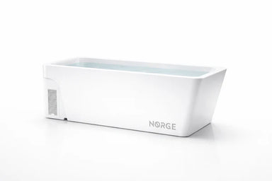 Norge N-01 ice bath in Glacial White finish showing seamless high-grade acrylic shell construction